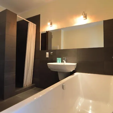 Modern With Sauna Right Next To The 빌라 *